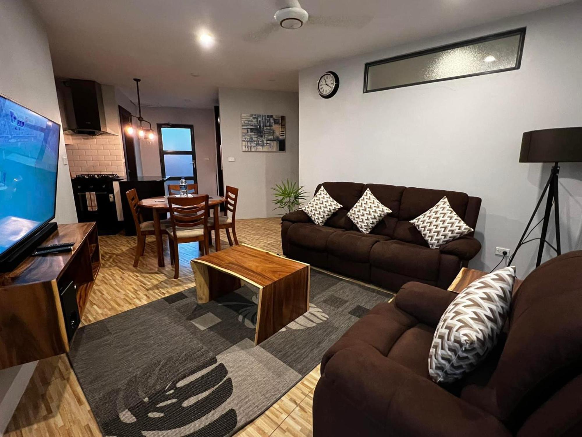 Greystone Apartments Нади Екстериор снимка