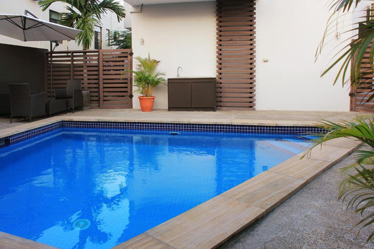 Greystone Apartments Нади Екстериор снимка